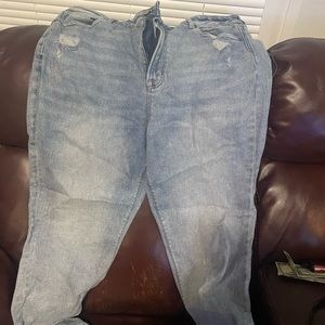 Womens American eagle jeans